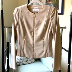 Calvin Klein Invisible Fit Solutions Jacket